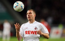 中国体彩-斯凯利决胜时刻失误引热议，球迷齐声呐喊长点心啊！