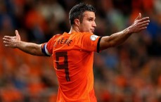 体彩官网_铁腰破局新援闪光！多特半场2-0斯图加特，埃姆雷-詹点射拜尔建功引爆威斯特法伦