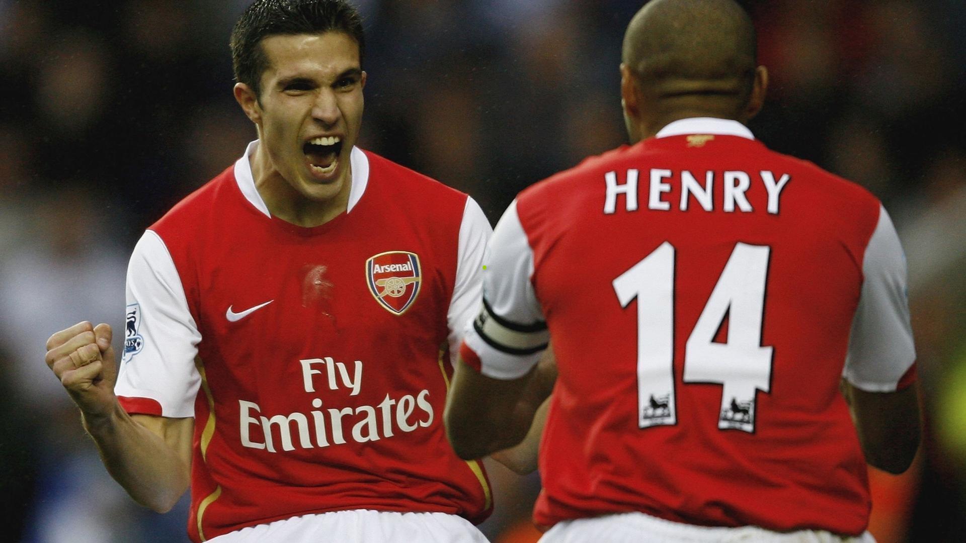 现场直击新帅久尔杰维奇首秀！国足焕然一新展露锋芒