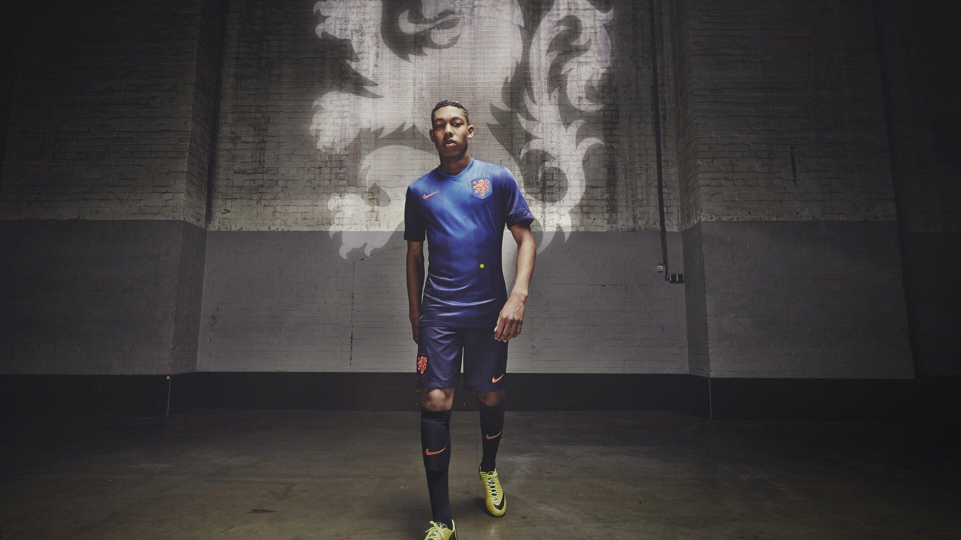 德甲巅峰对决，勒沃库森客场4-3绝杀美因茨，进球盛宴集锦全回顾