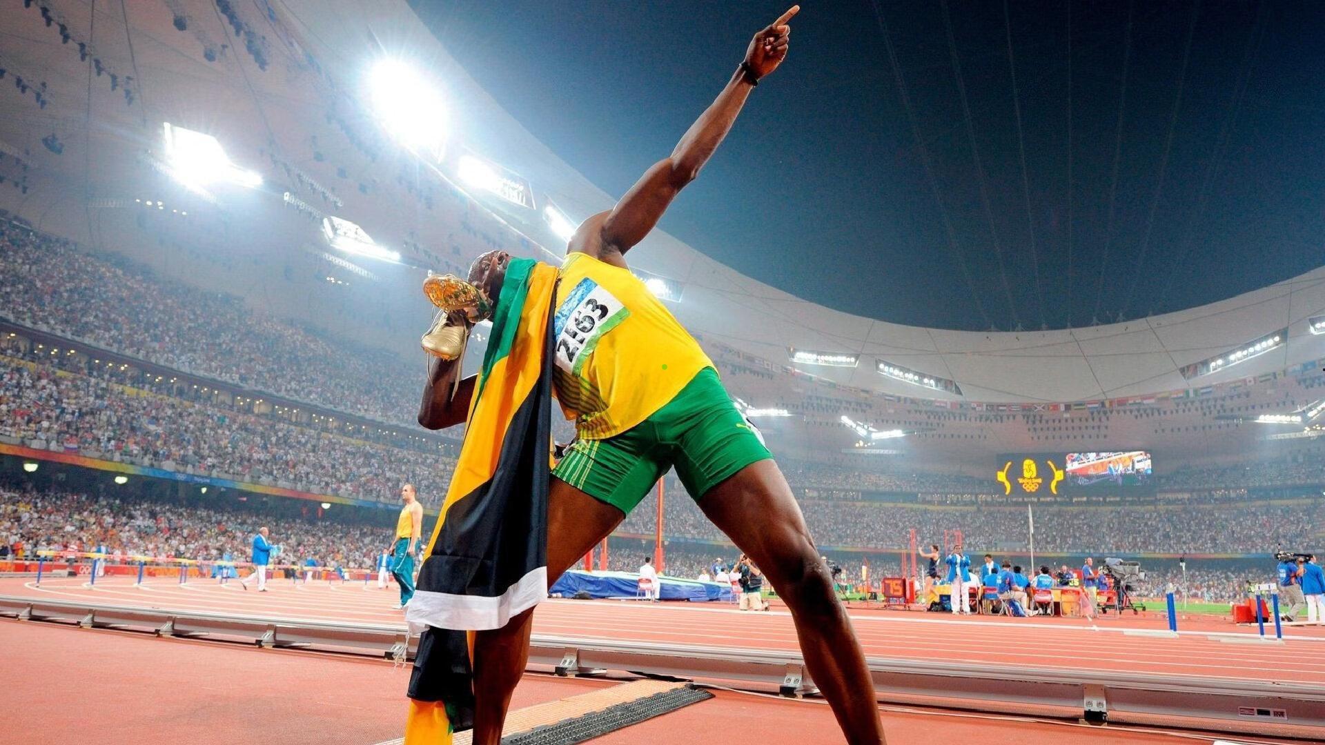 里夫斯赛季巅峰表现，场均28.9分5.7篮板6.8助攻，真实命中率68.8%引领联盟